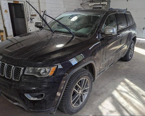 Jeep Grand Cherokee Windshield Replacement and Repair