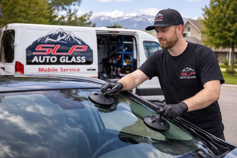 SLP Auto Glass mobile windshield replacement in Lakewood and Denver Colorado