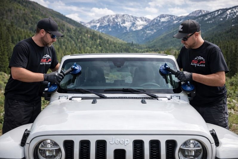 Jeep Wrangler windshield replacement by SLP Auto Glass technicians